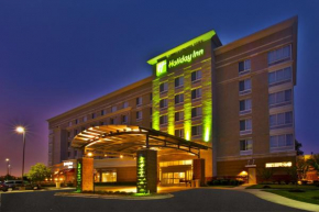  Holiday Inn Hotel Detroit Metro Airport, an IHG Hotel  Ромалас